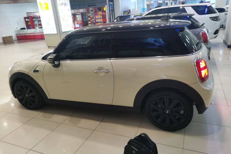 Used MINI 2019 1.5T COOPER Artist Exterior 3