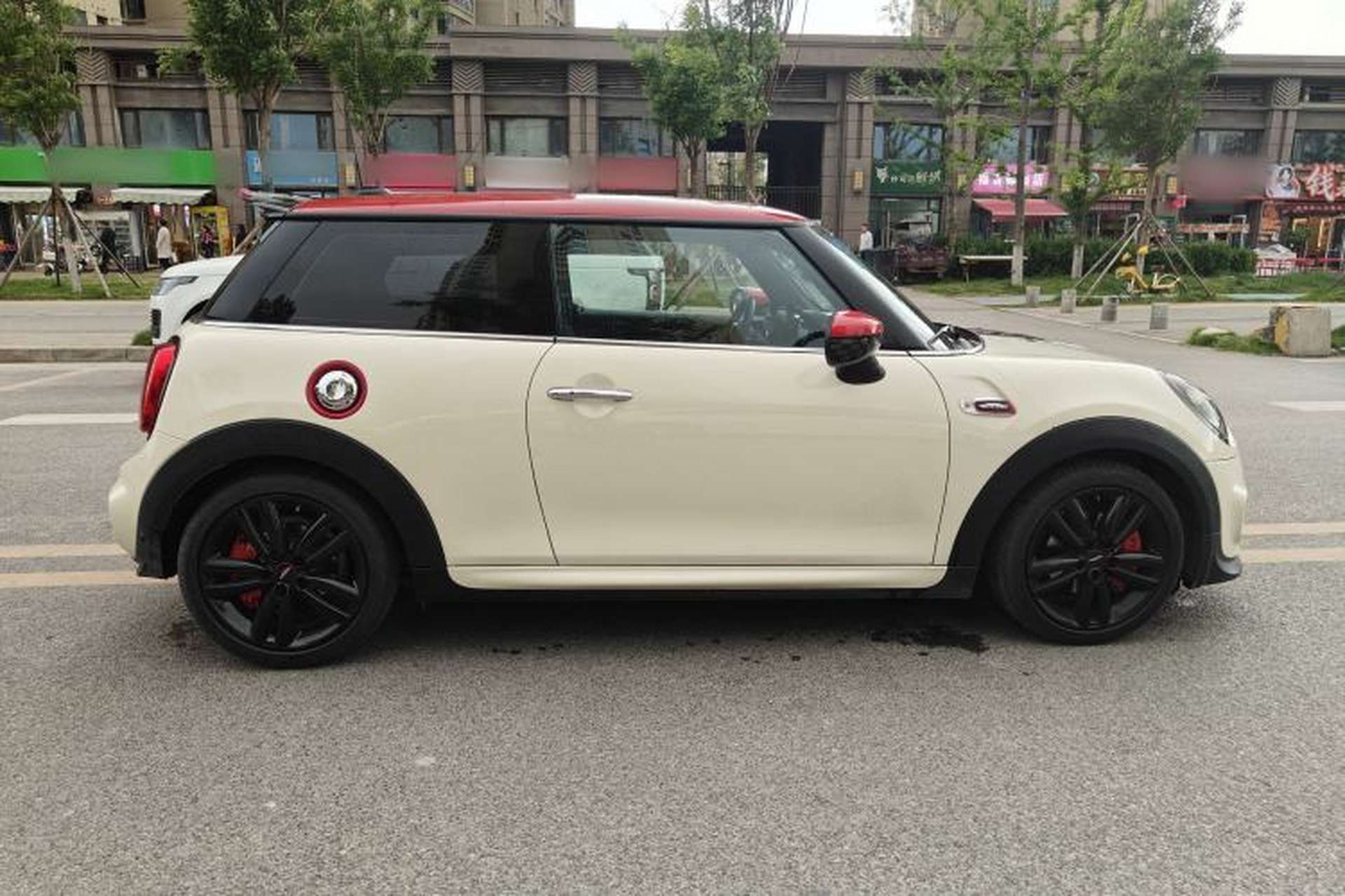 Used MINI 2019 1.5T COOPER Racing Driver Exterior 3