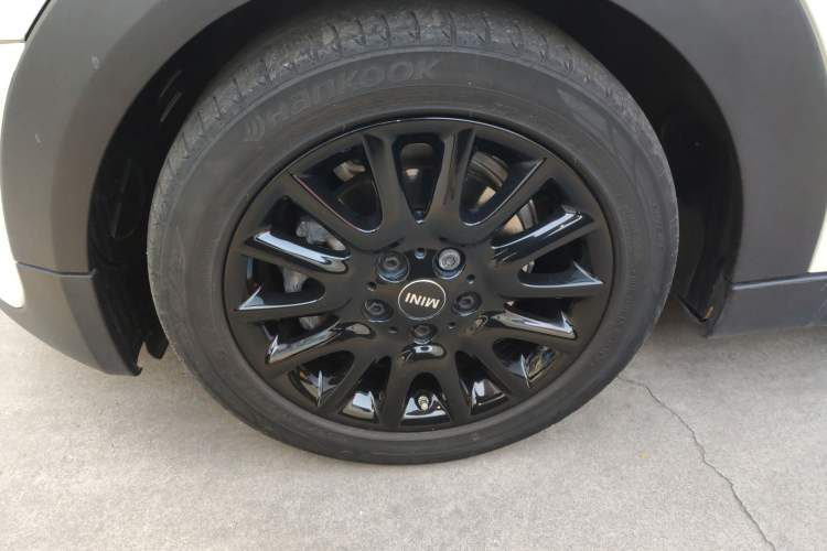 Used MINI 2019 1.5T ONE PLUS Five-Door Edition Exterior 3