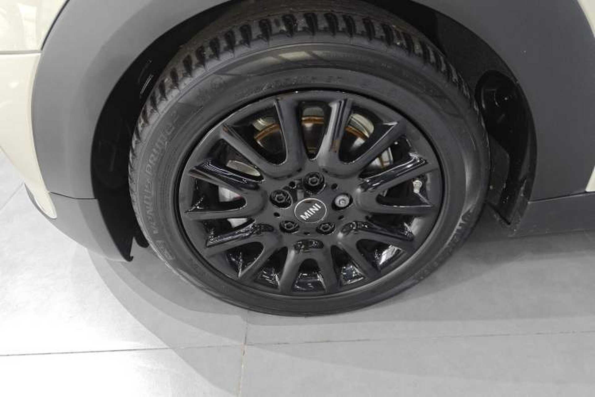 Used MINI 2019 1.5T COOPER Classic Edition Exterior 4