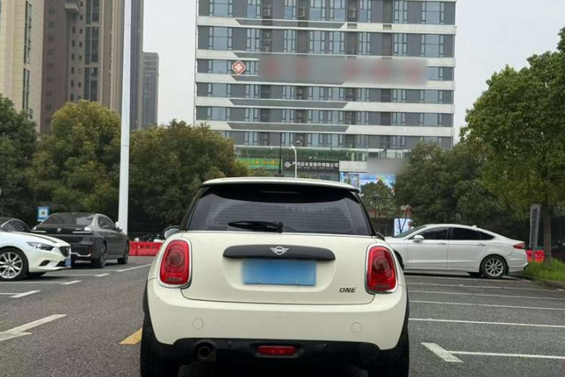 Used MINI 2019 1.5T ONE PLUS Exterior 4