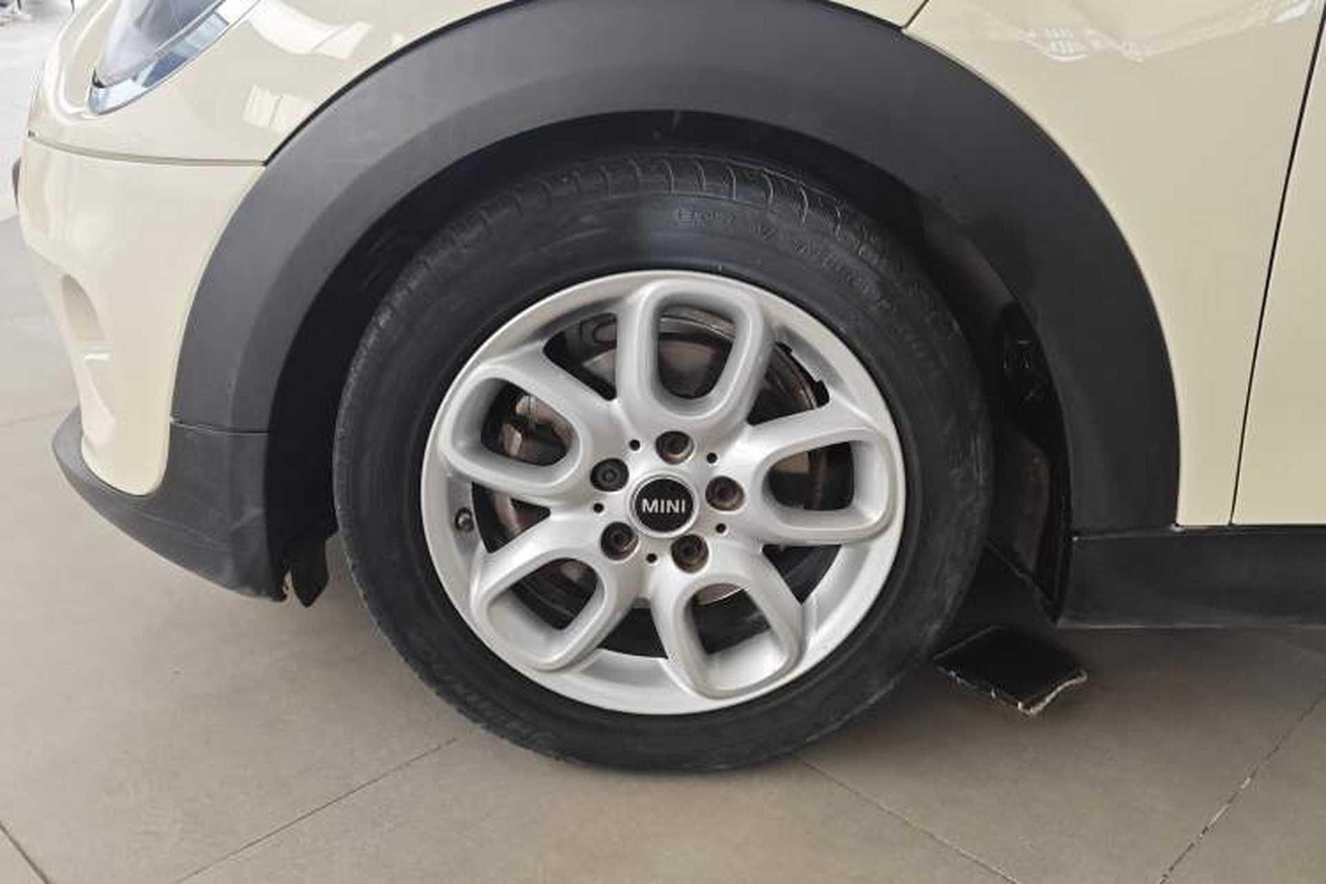 Used MINI 2019 1.5T ONE Exterior 4