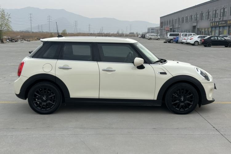 Used MINI 2019 1.5T ONE PLUS Five-Door Edition Exterior 4