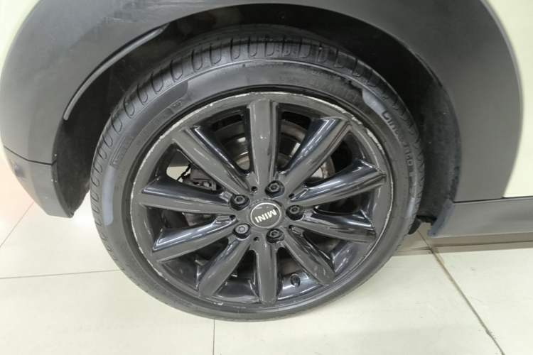 Used MINI 2019 1.5T COOPER Artist Exterior 5