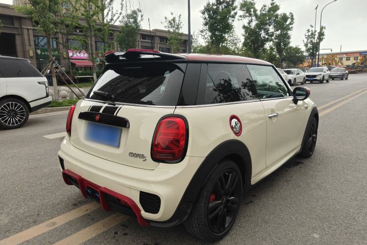 Used MINI 2019 1.5T COOPER Racing Driver Exterior 5