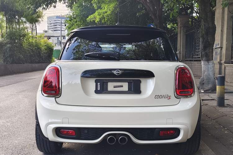 Used MINI 2019 2.0T COOPER S Classic Edition Exterior 5