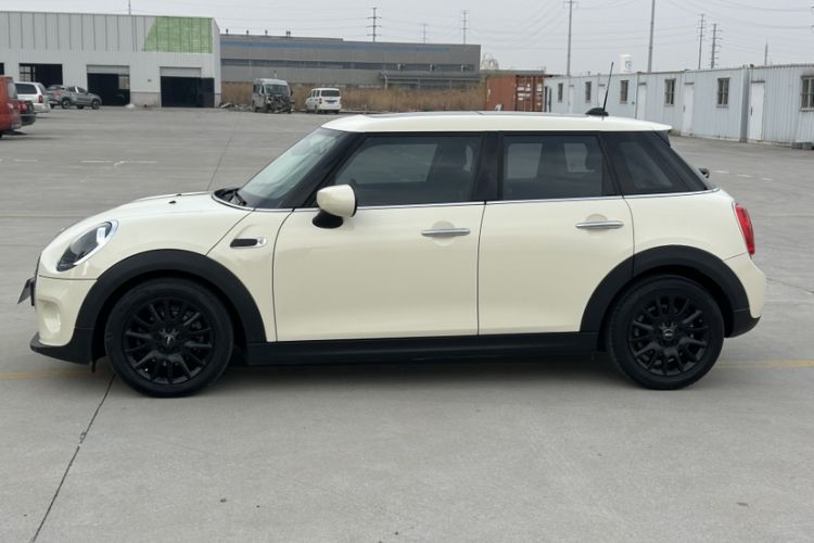 Used MINI 2019 1.5T ONE PLUS Five-Door Edition Exterior 7