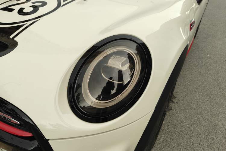 Used MINI 2019 1.5T COOPER Racing Driver Exterior 8