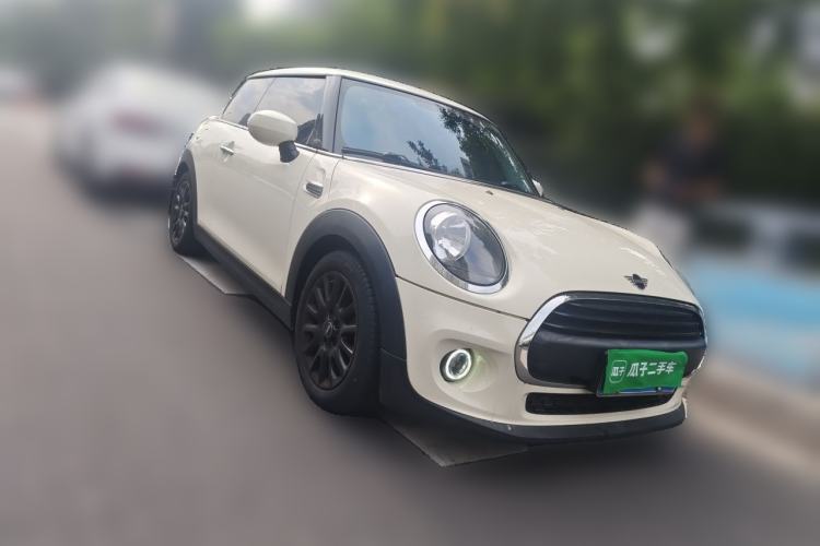 Used MINI 2019 1.5T ONE PLUS Front Right 45 Deg