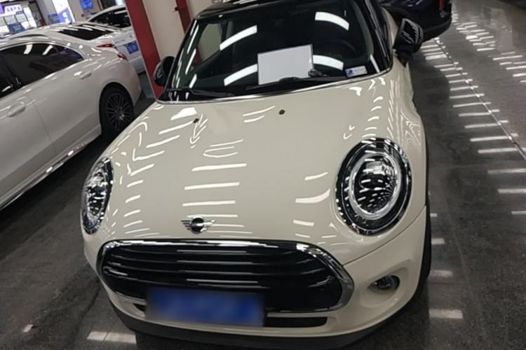 Used MINI 2019 1.5T COOPER Classic Edition Front