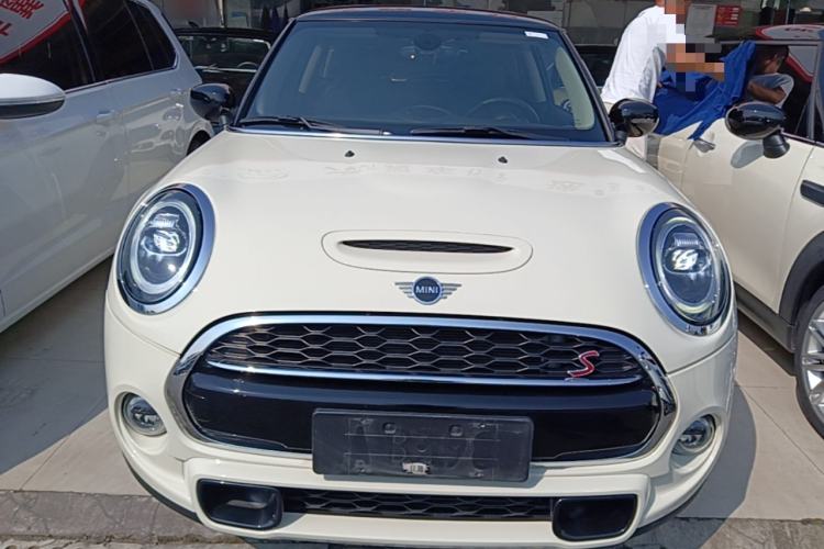 Used MINI 2019 2.0T COOPER S Classic Edition Front