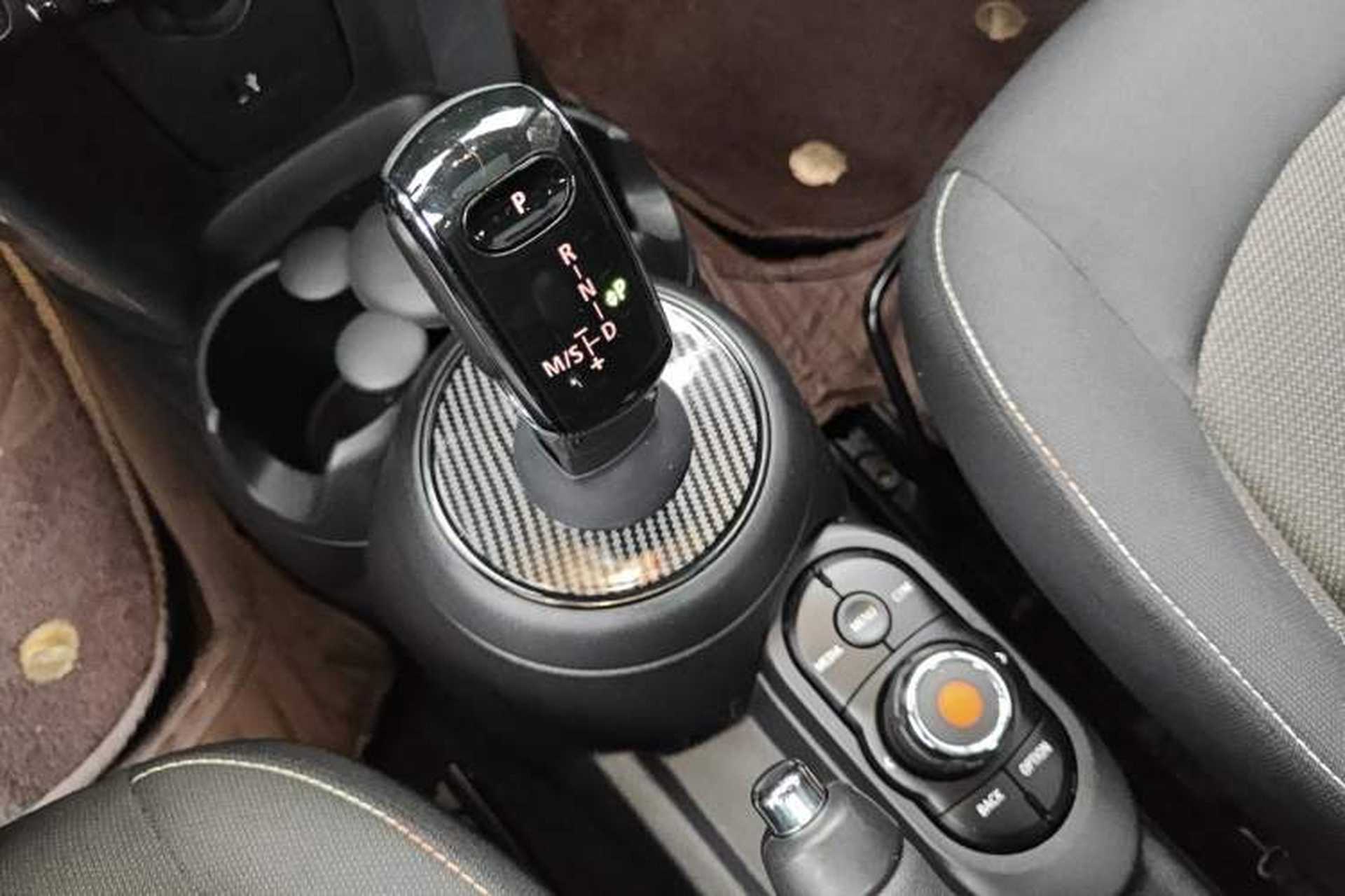 Used MINI 2019 1.5T ONE Gear Lever