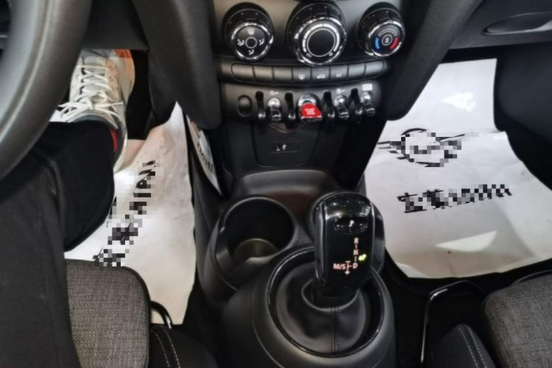 Used MINI 2019 1.5T COOPER Classic Edition Five-Door Version Gear Lever