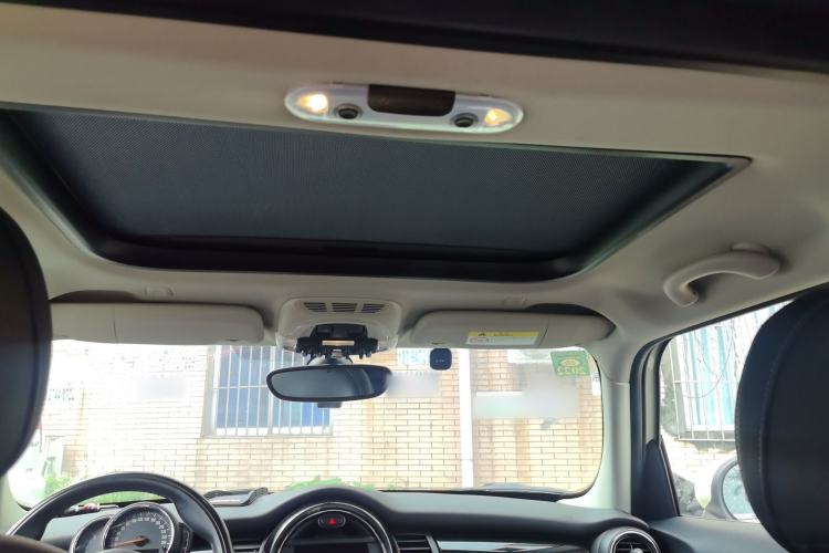 Used MINI 2019 1.5T ONE PLUS Five-Door Edition Headliner