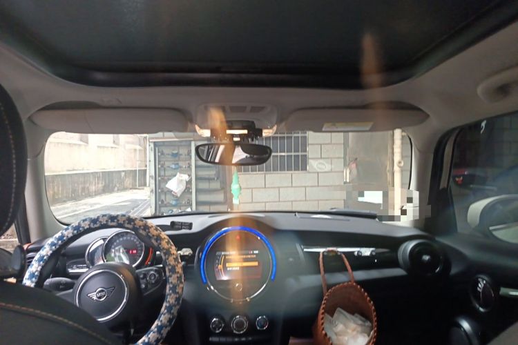 Used MINI 2019 1.5T ONE PLUS Five-Door Edition Headliner