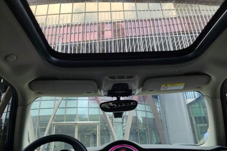 Used MINI 2019 1.5T ONE Headliner