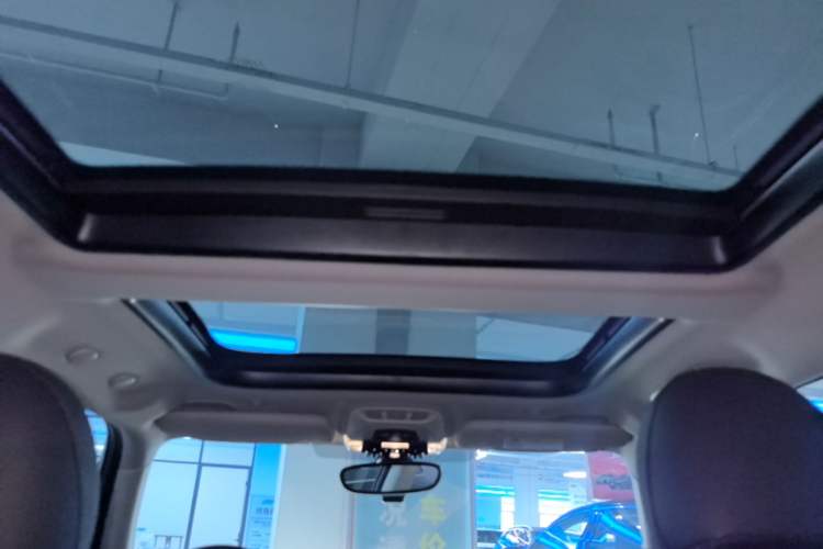 Used MINI 2019 1.5T COOPER Artist Headliner