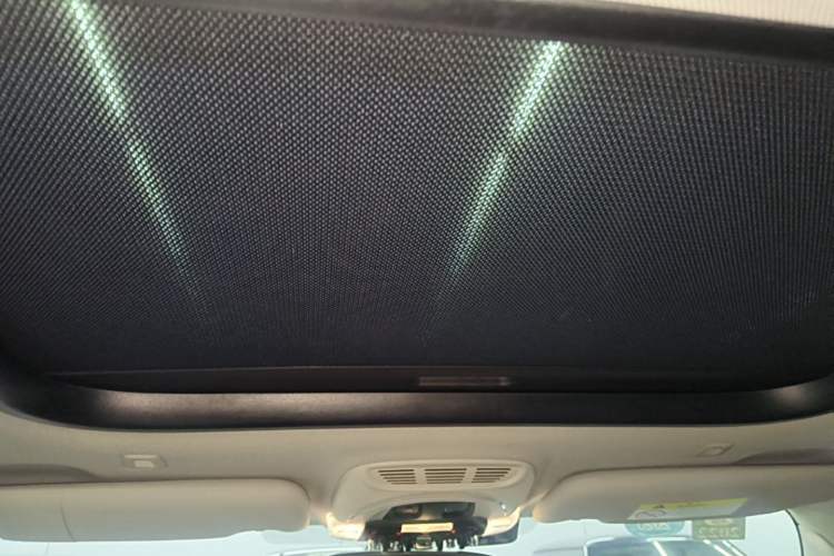 Used MINI 2019 1.5T COOPER Artist Headliner