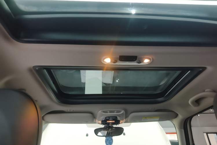 Used MINI 2019 1.5T COOPER Classic Edition Five-Door Version Headliner