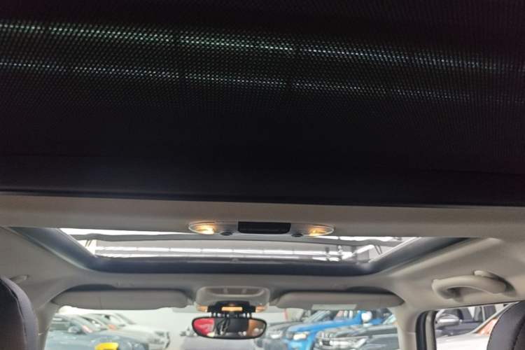Used MINI 2019 1.5T ONE Five-Door Edition Headliner