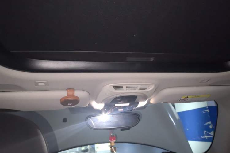 Used MINI 2019 1.5T COOPER Artist Headliner