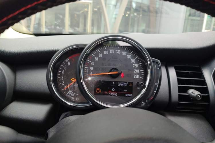 Used MINI 2019 1.5T ONE Instrument Cluster
