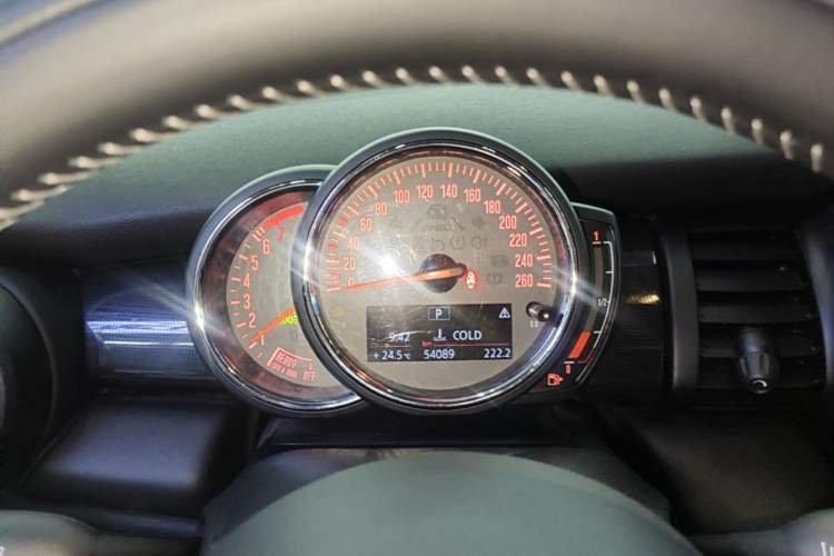 Used MINI 2019 1.5T COOPER Artist Instrument Cluster