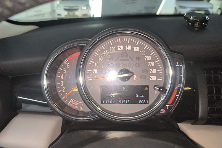 Used MINI 2019 1.5T ONE PLUS Five-Door Edition Instrument Cluster