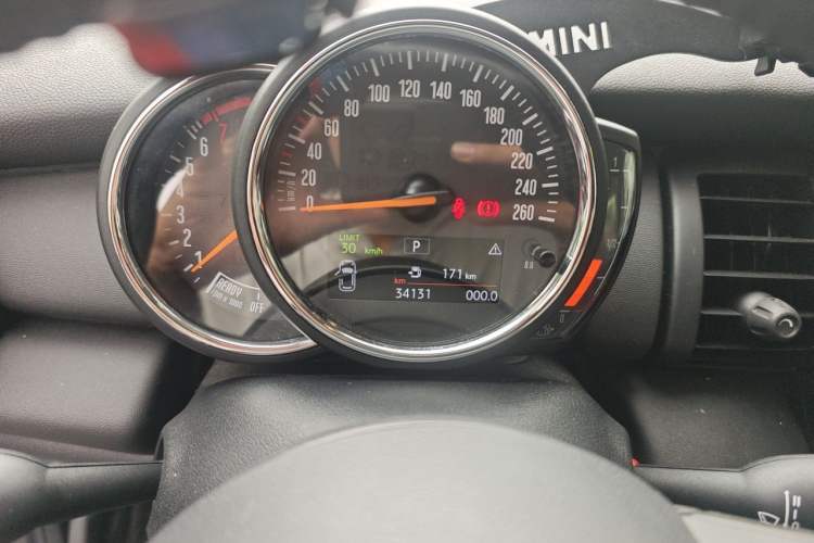 Used MINI 2019 1.5T ONE Instrument Cluster