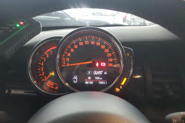 Used MINI 2019 2.0T COOPER S Artist Instrument Cluster