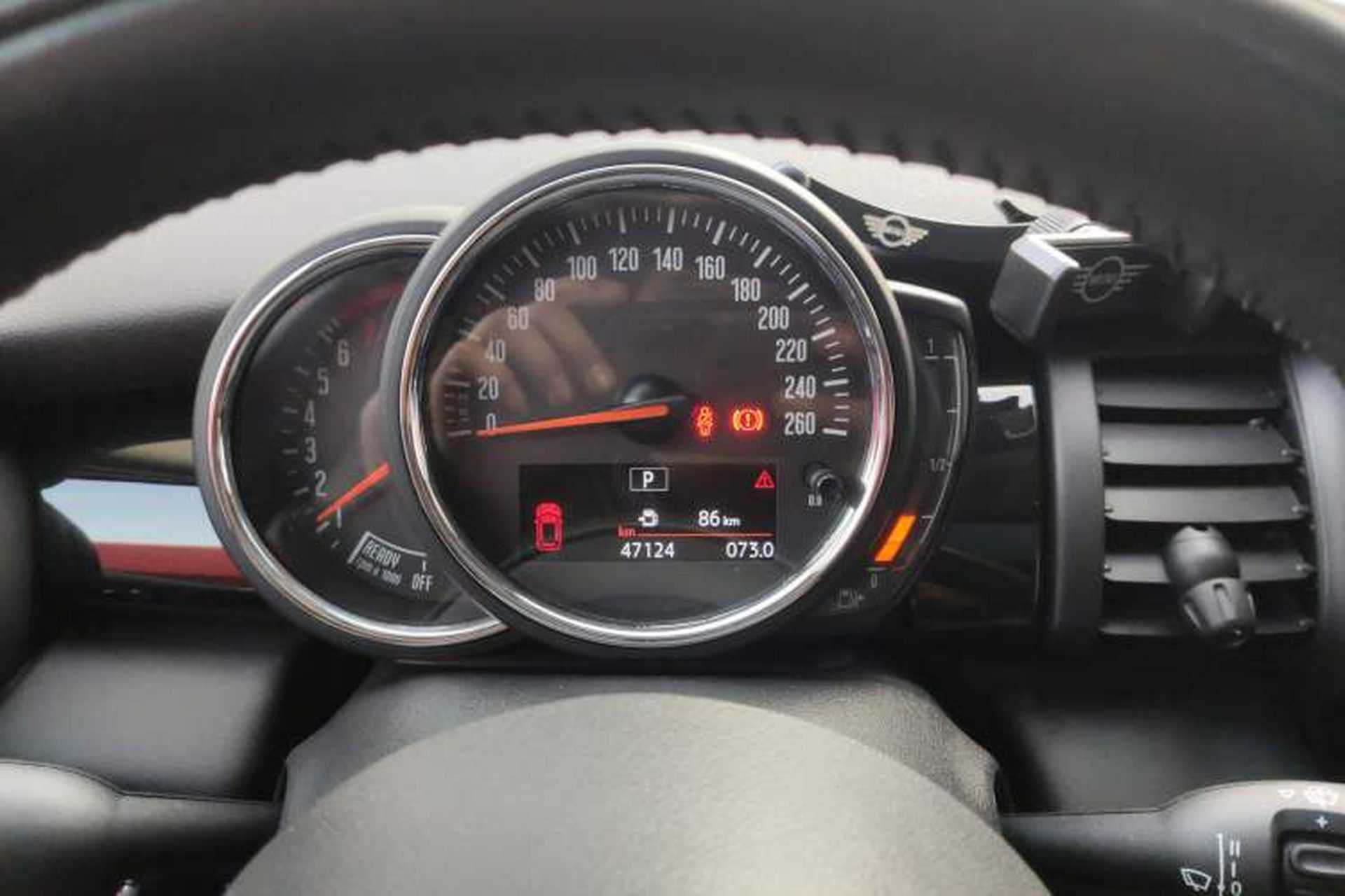 Used MINI 2019 1.5T ONE PLUS Five-Door Edition Instrument Cluster