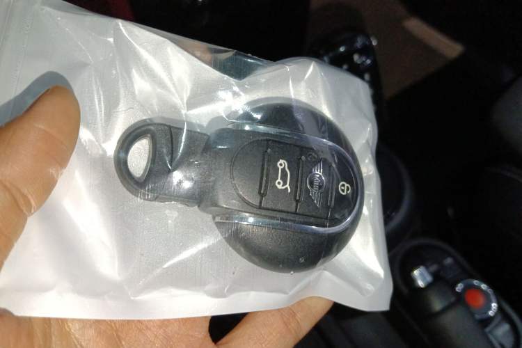 Used MINI 2019 1.5T COOPER Classic Edition Interior 1