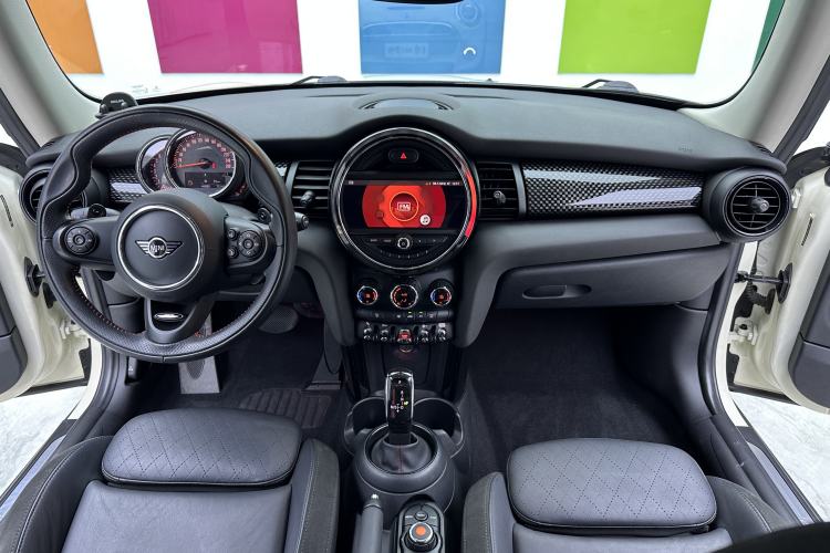 Used MINI 2019 2.0T COOPER S Classic Edition Interior 1