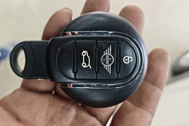 Used MINI 2019 1.5T ONE Five-Door Edition Interior 1