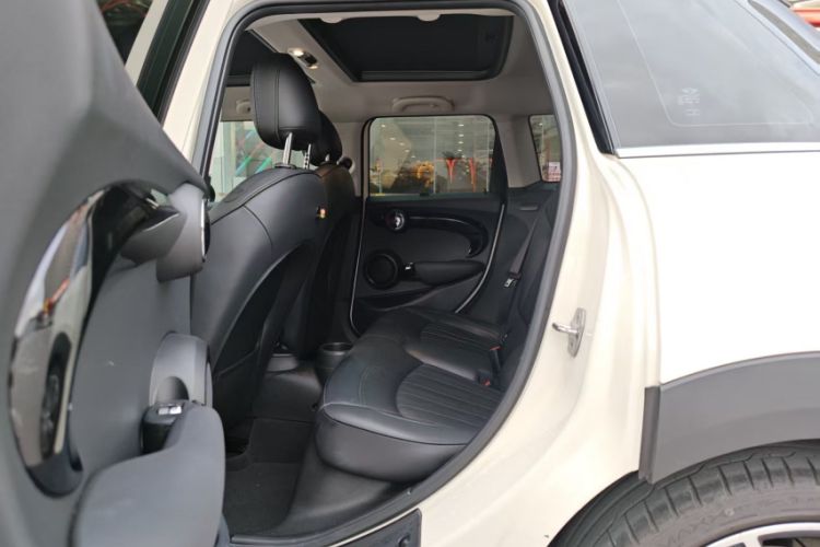 Used MINI 2019 2.0T COOPER S Artist Five-Door Edition Interior 5