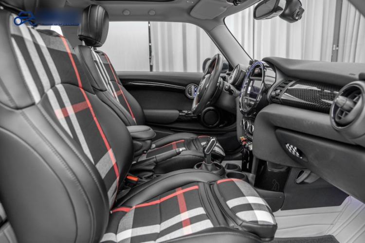 Used MINI 2019 2.0T COOPER S Classic Edition Interior 7