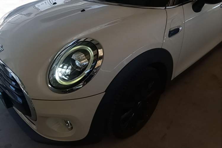 Used MINI 2019 1.5T COOPER Artist Five-Door Edition Left Front Headlight