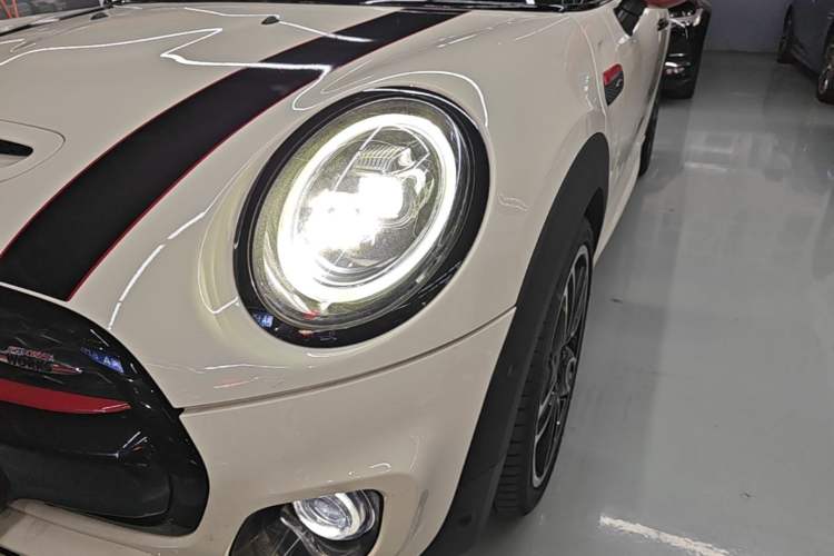 Used MINI 2019 2.0T COOPER S Racing Driver Left Front Headlight