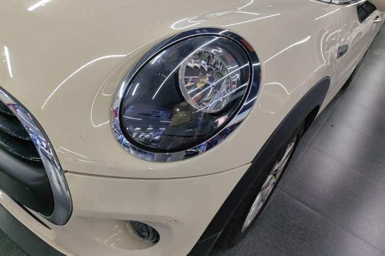 Used MINI 2019 1.5T ONE Five-Door Edition Left Front Headlight