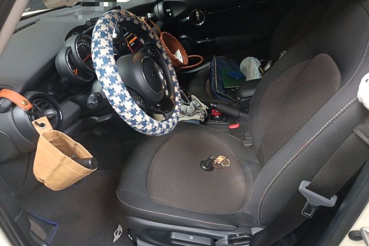 Used MINI 2019 1.5T ONE PLUS Five-Door Edition Left Front Seat