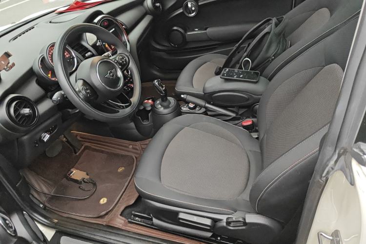 Used MINI 2019 1.5T ONE Left Front Seat