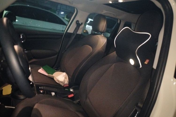 Used MINI 2019 1.5T ONE Five-Door Edition Left Front Seat