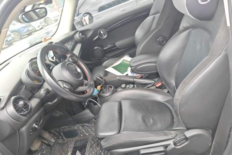 Used MINI 2019 2.0T COOPER S Classic Edition Left Front Seat