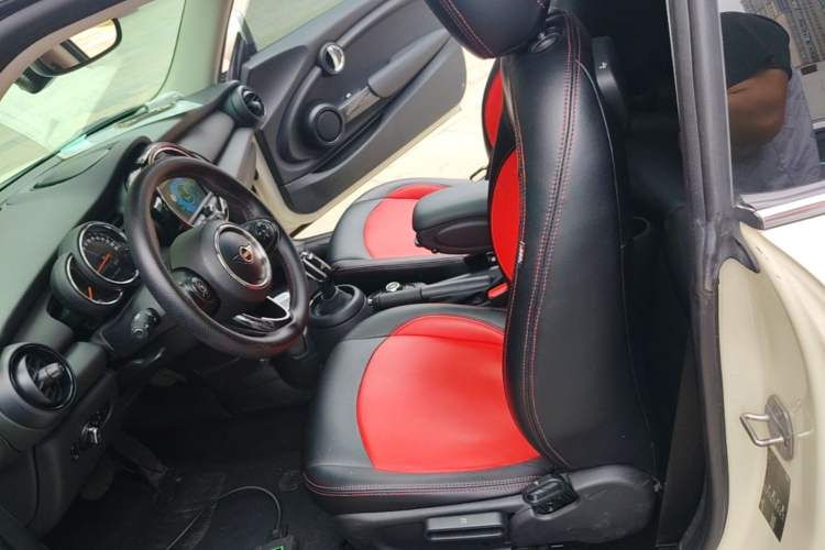 Used MINI 2019 1.5T ONE Left Front Seat