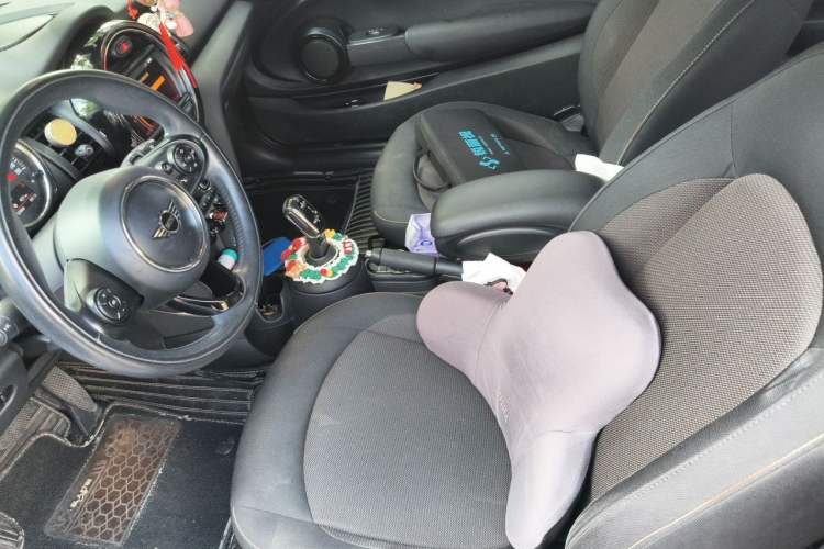 Used MINI 2019 1.5T ONE Left Front Seat