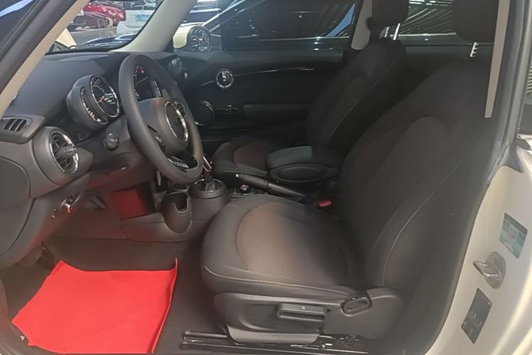 Used MINI 2019 1.5T ONE PLUS Left Front Seat