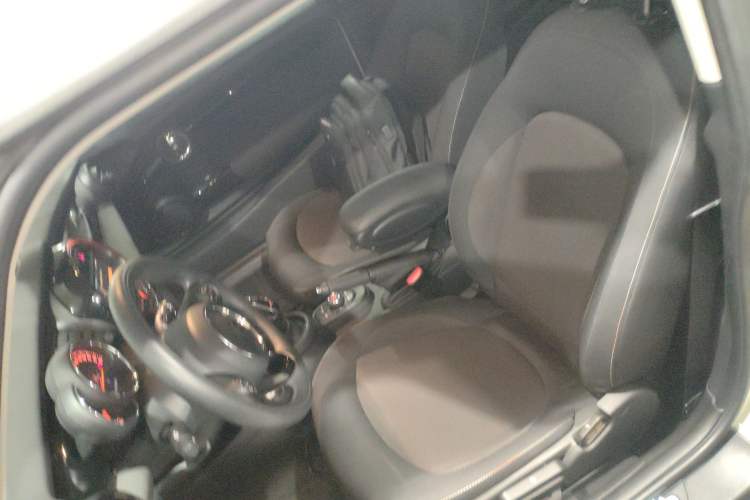 Used MINI 2019 1.5T ONE PLUS Left Front Seat