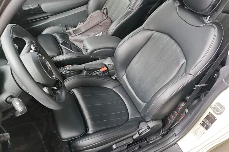 Used MINI 2019 1.5T COOPER Classic Edition Left Front Seat