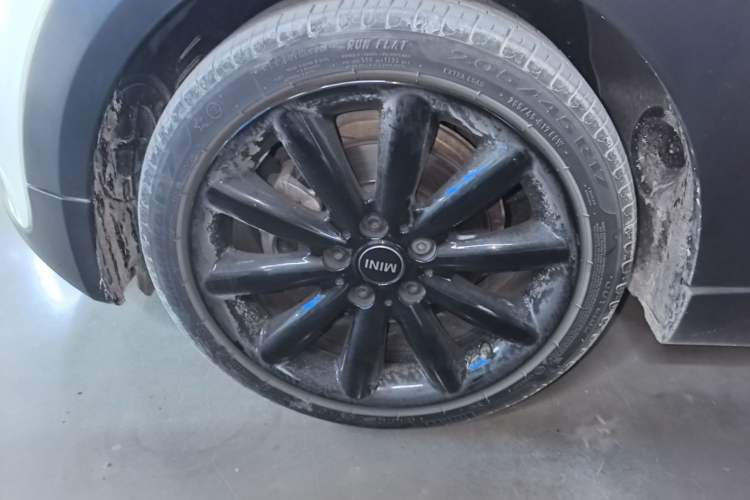 Used MINI 2019 1.5T COOPER Artist Left Front Wheel Hub