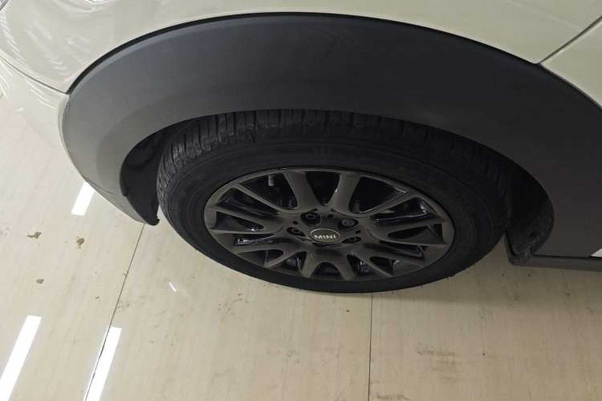 Used MINI 2019 1.5T ONE PLUS Five-Door Edition Left Front Wheel Hub